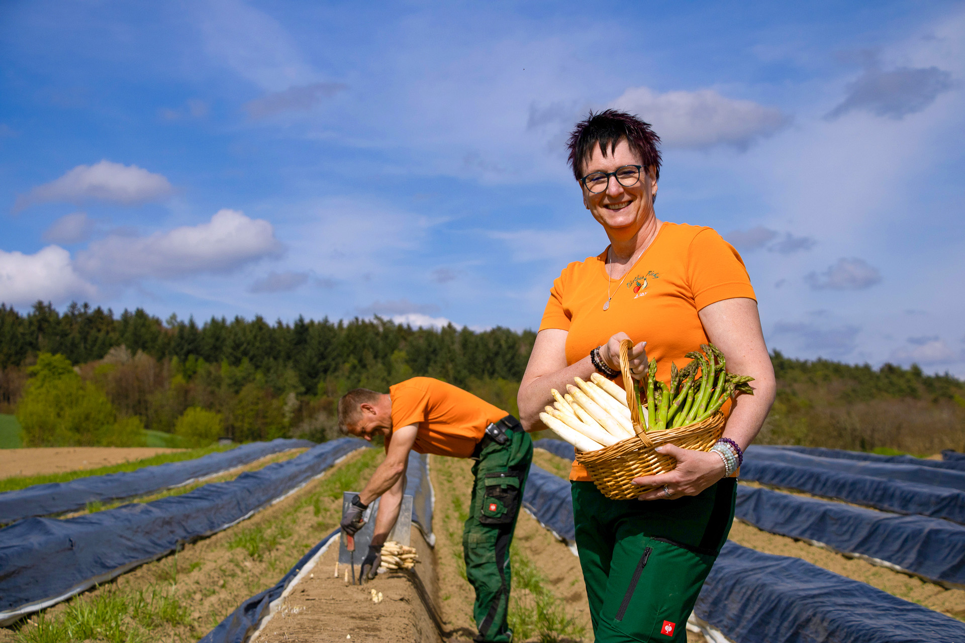 Spargelzeit auf dem Blanhof. Die Saison hat begonnen!